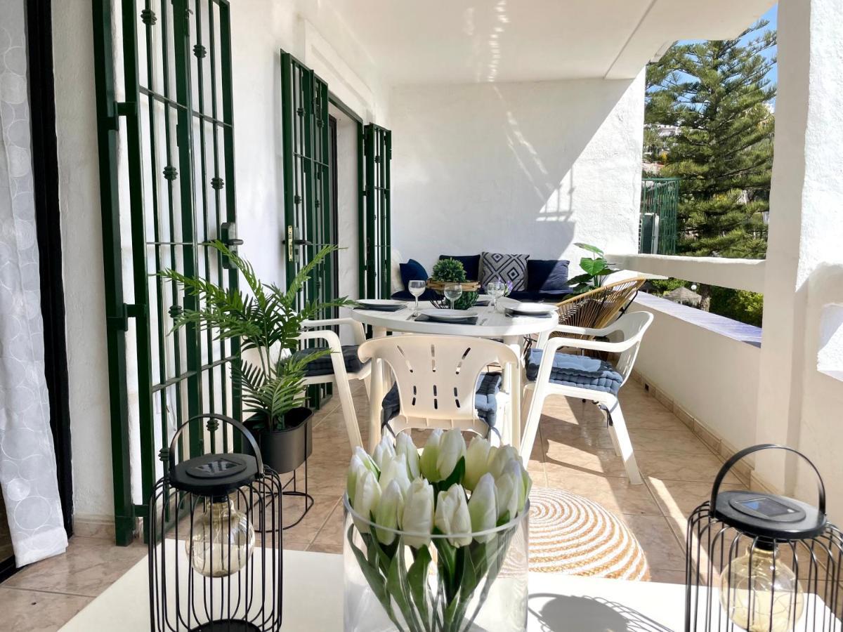 Riviera By The 2 Bedroom Sitio de Calahonda